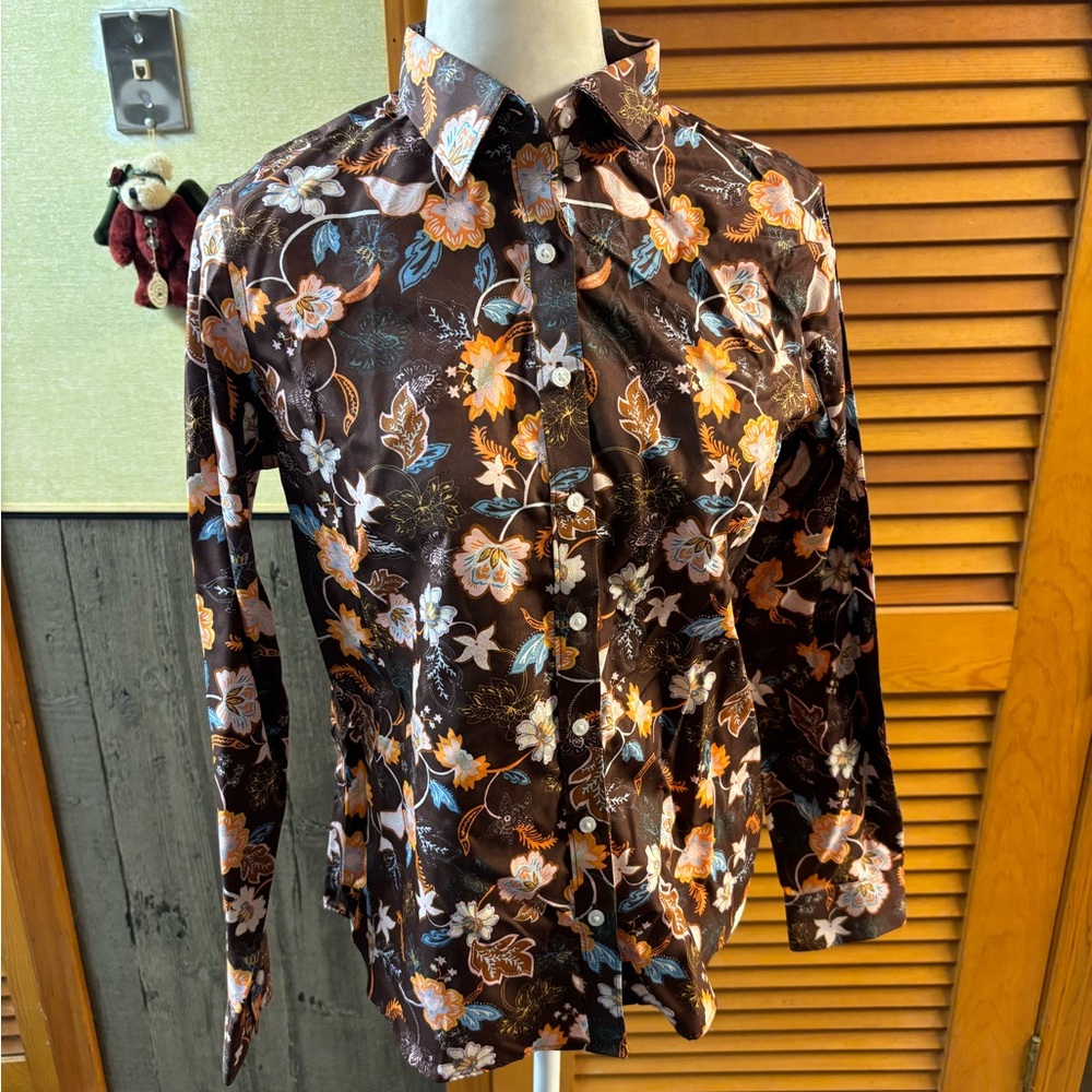 Lands end button up shirt